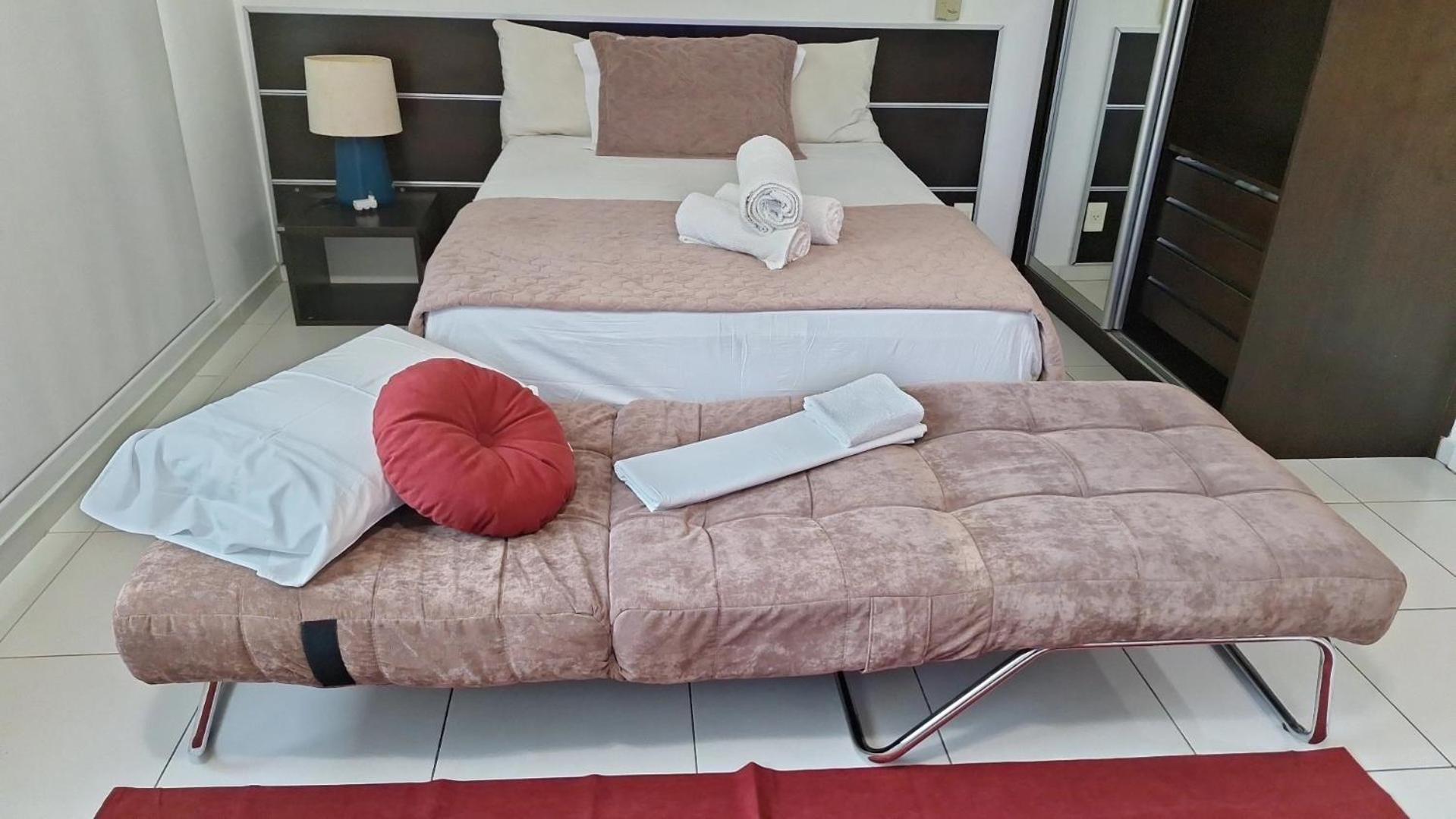Apartamento Ibirapuera Excelente , Confortavel , Otima Localizacao *