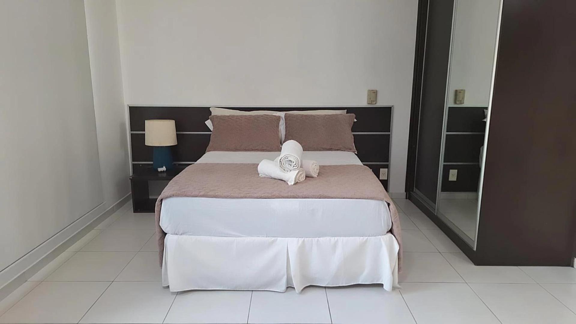 Apartamento Ibirapuera Excelente , Confortavel , Otima Localizacao São Paulo